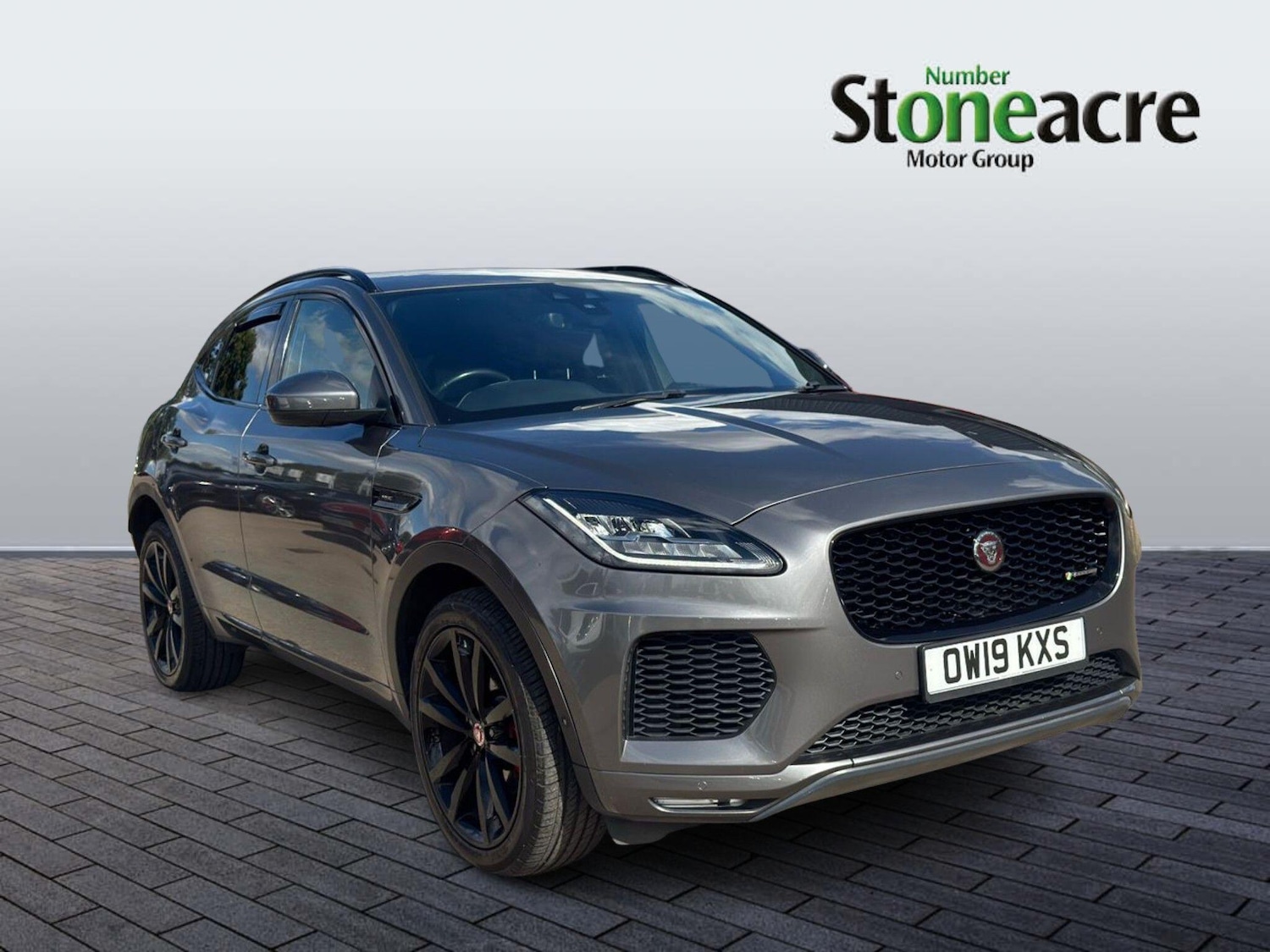 Used Jaguar E-Pace 2019 for sale - 76572081: Photo 1