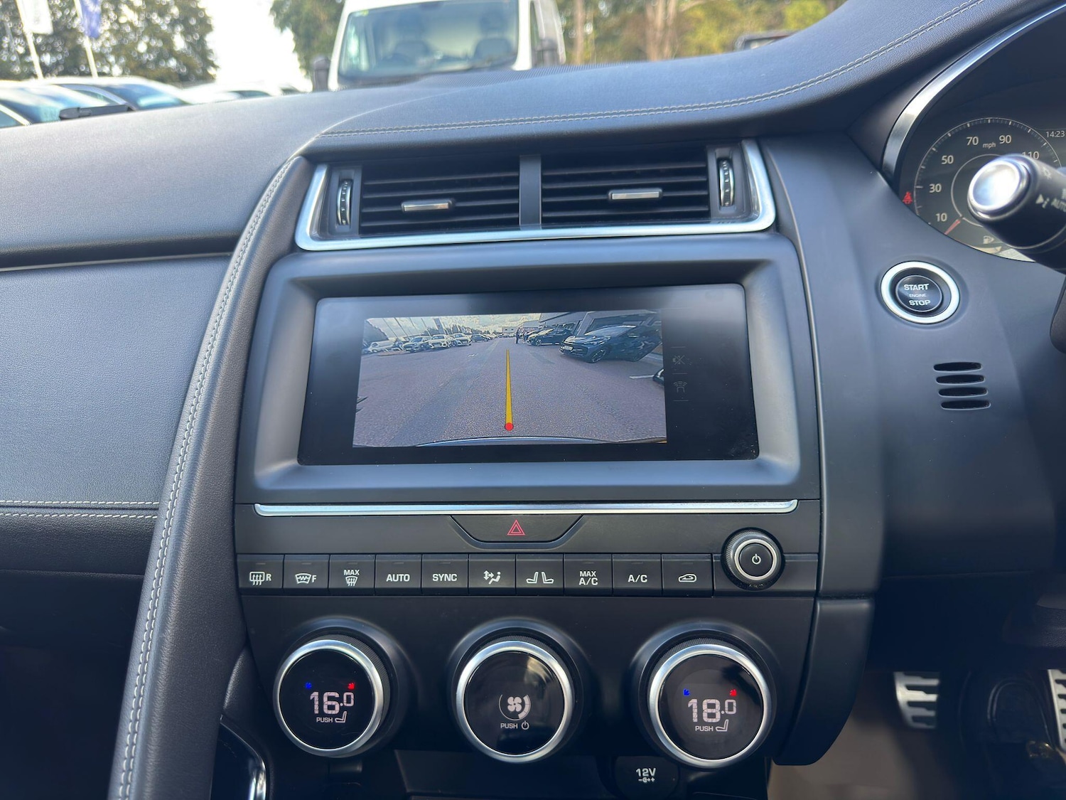 Used Jaguar E-Pace 2019 for sale - 76572081: Photo 13