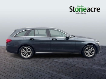 Used Mercedes-Benz C Class 2015 for sale - 77028940: Photo