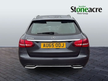 Used Mercedes-Benz C Class 2015 for sale - 77028940: Photo