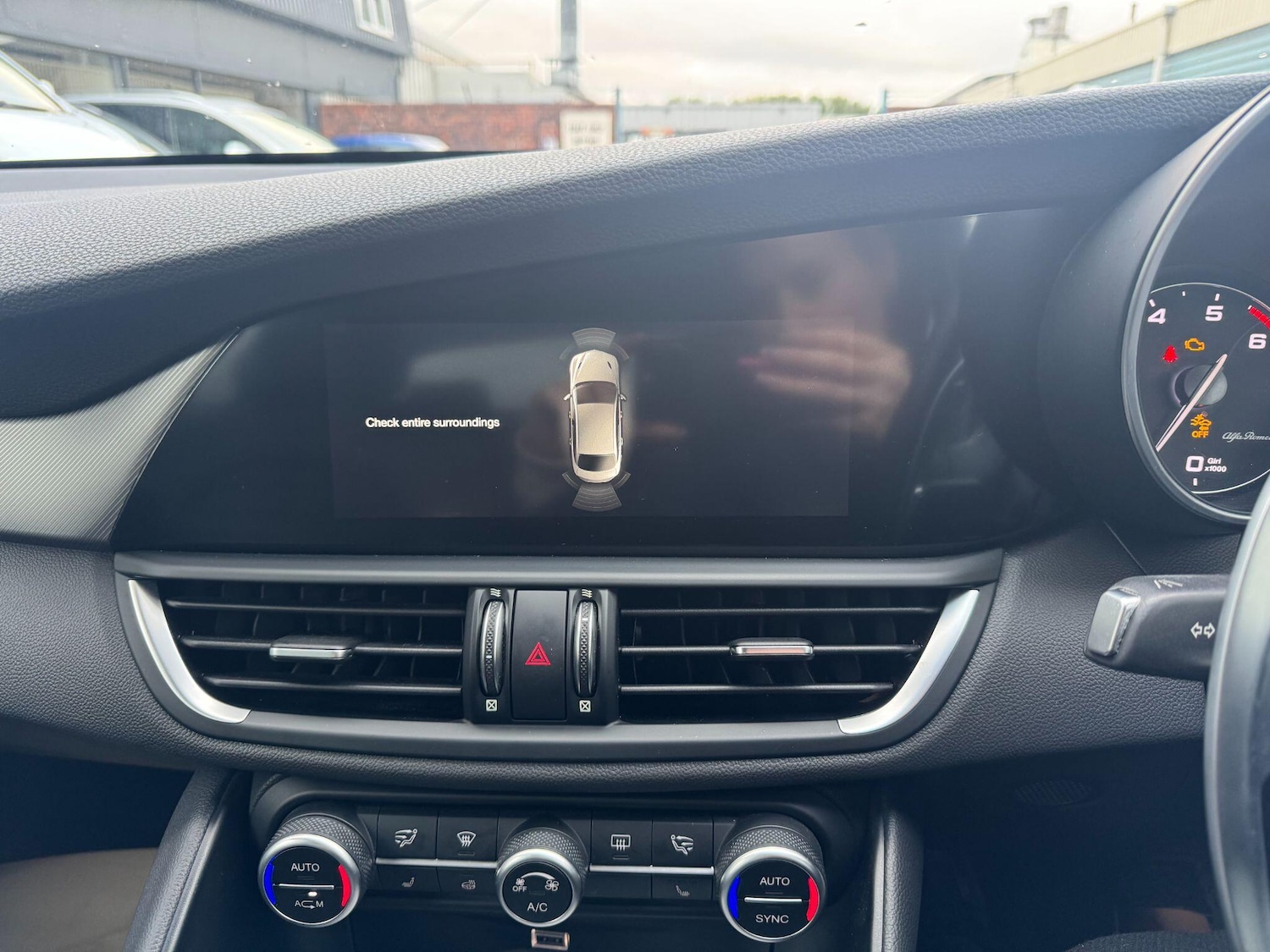 Used Alfa Romeo Giulia 2018 for sale - 76702339: Photo 13