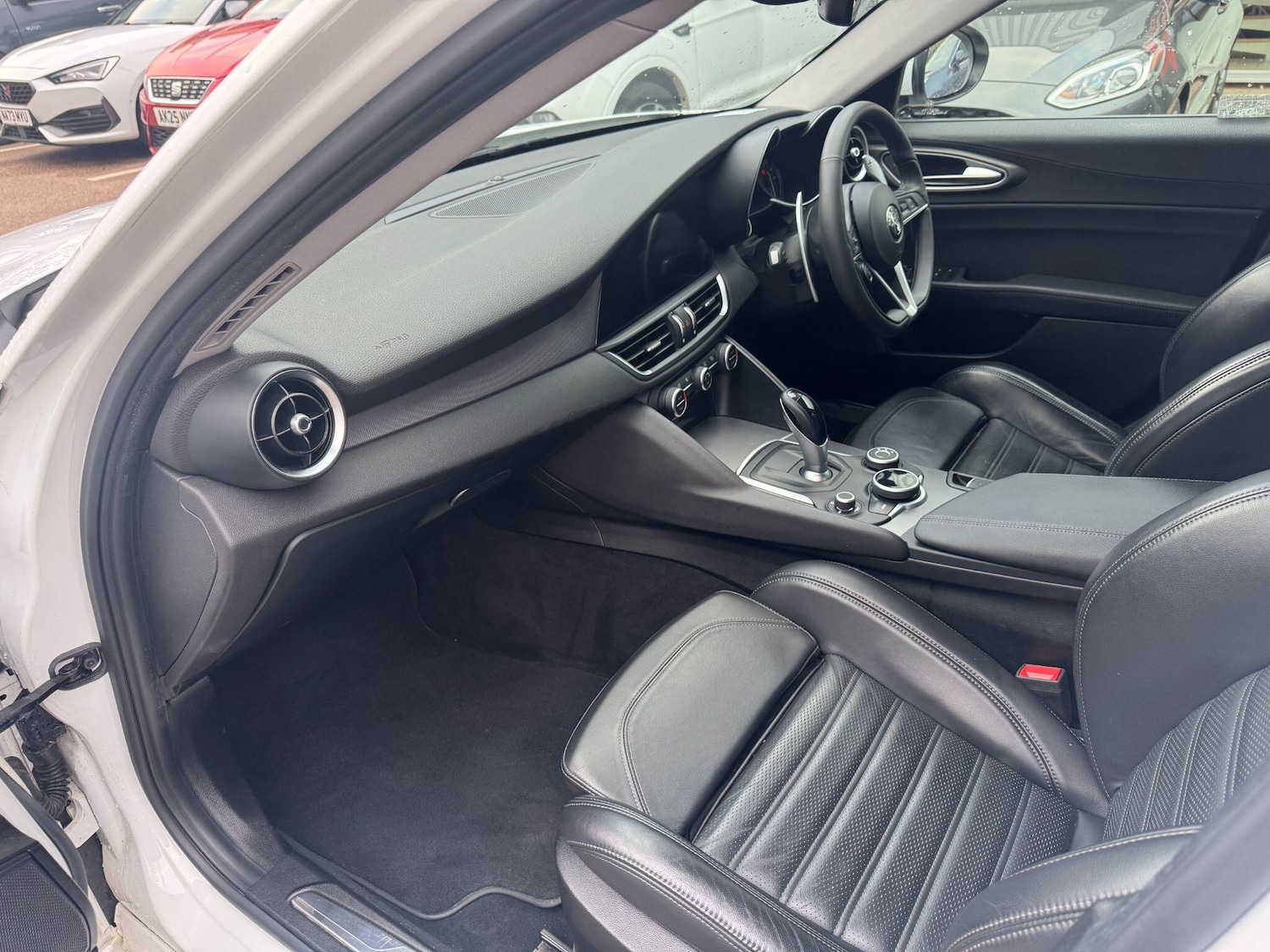 Used Alfa Romeo Giulia 2018 for sale - 76702339: Photo 18