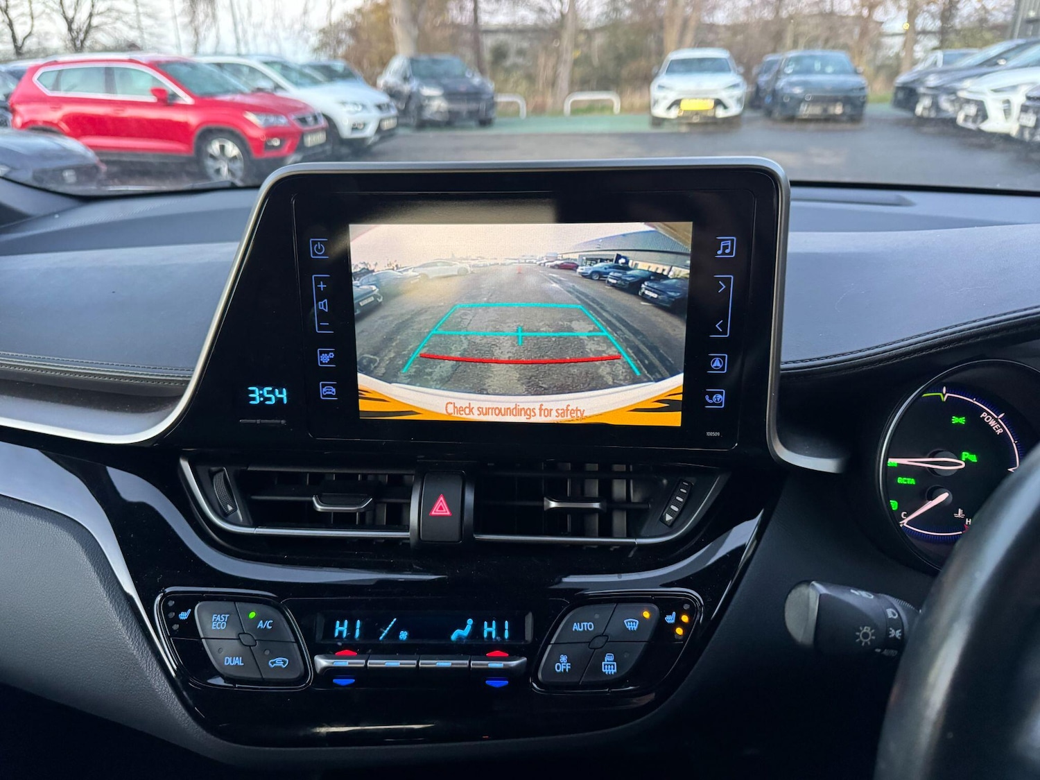 Used Toyota C-HR 2019 for sale - 76952628: Photo 10