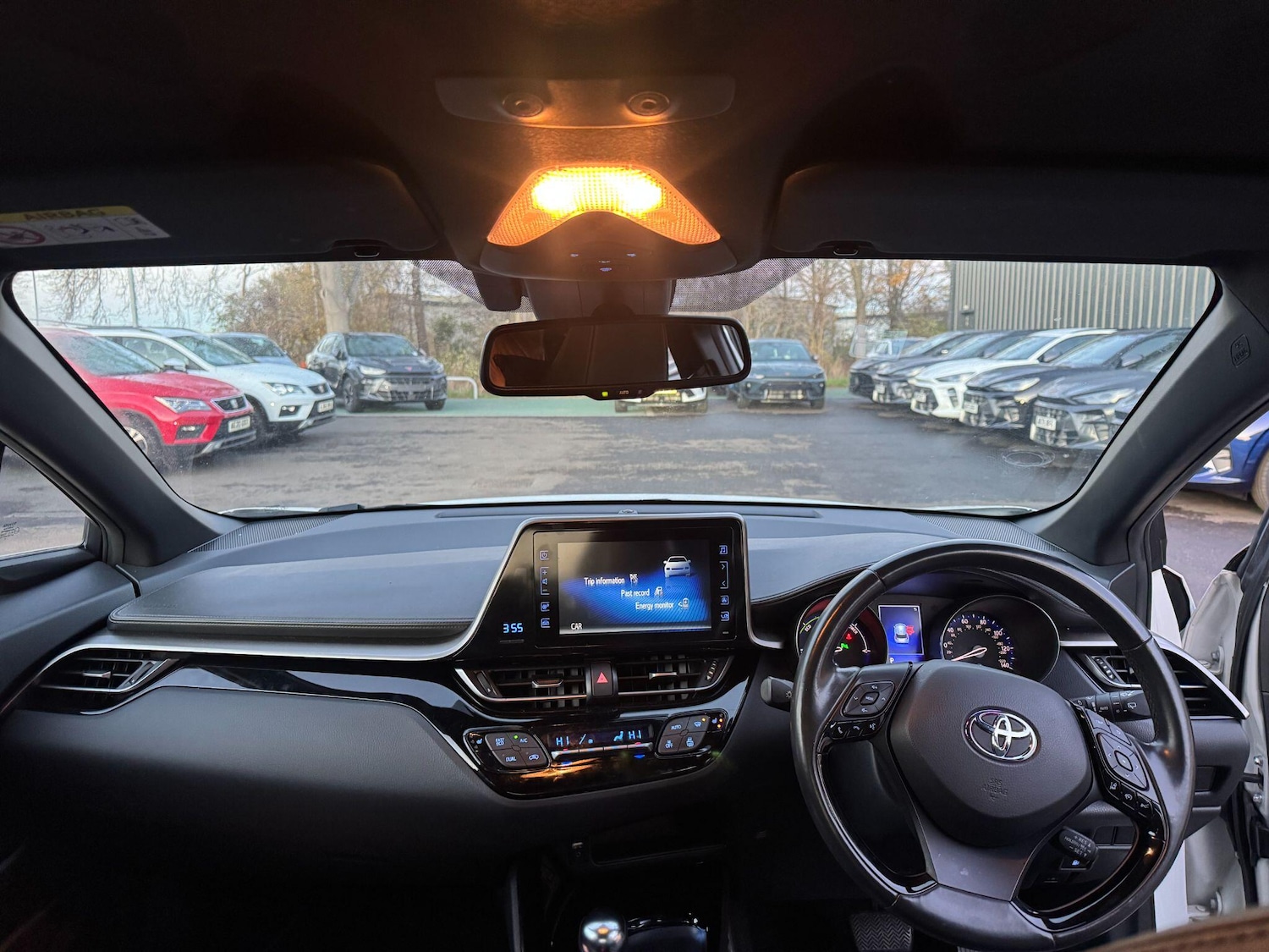 Used Toyota C-HR 2019 for sale - 76952628: Photo 15