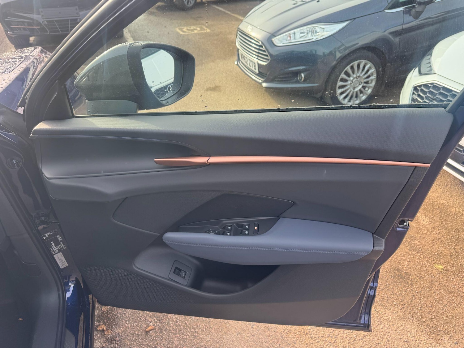 Used Cupra Terramar 2025 for sale - 77229677: Photo 11