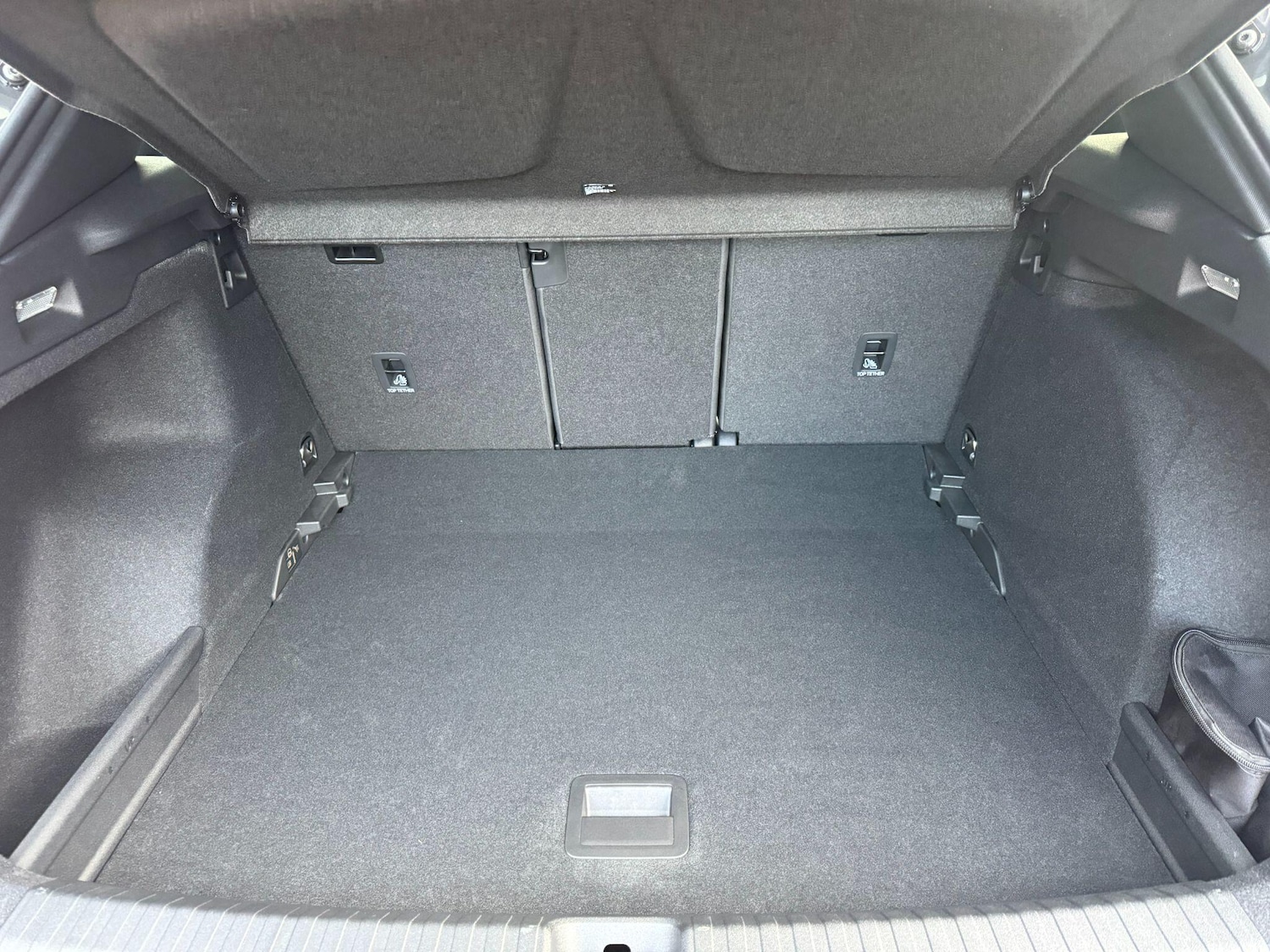 Used Cupra Terramar 2025 for sale - 77175283: Photo 11