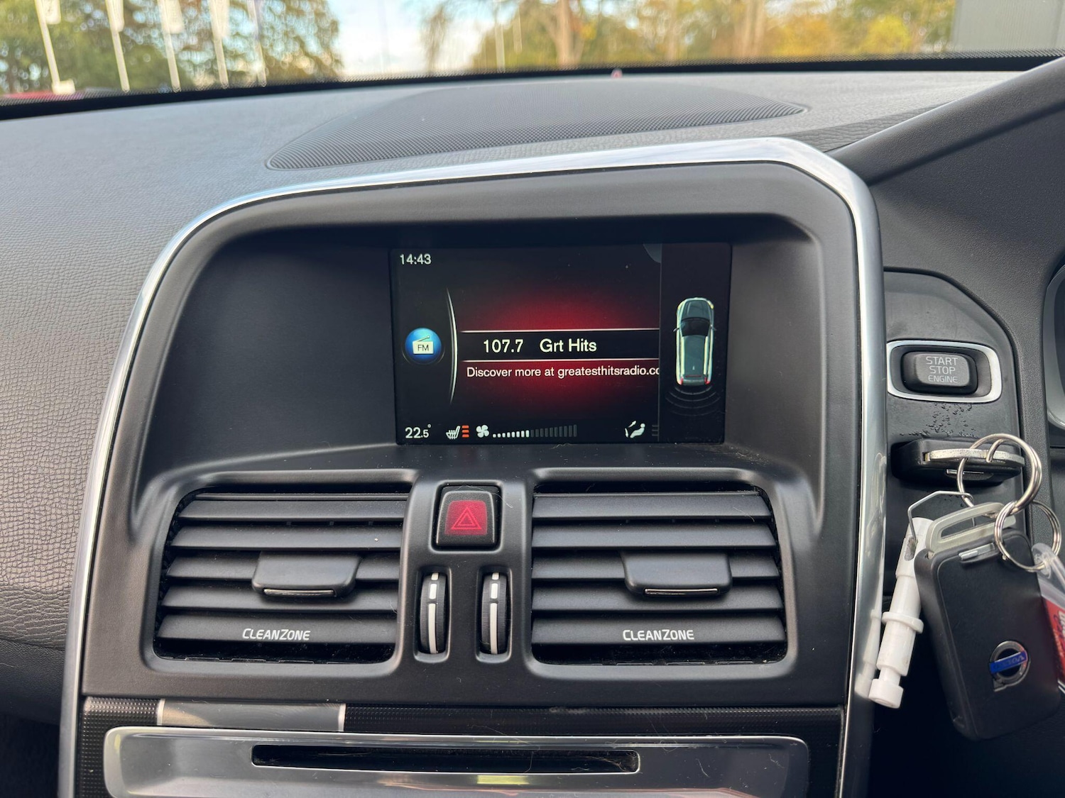 Used Volvo XC60 2016 for sale - 76997032: Photo 12