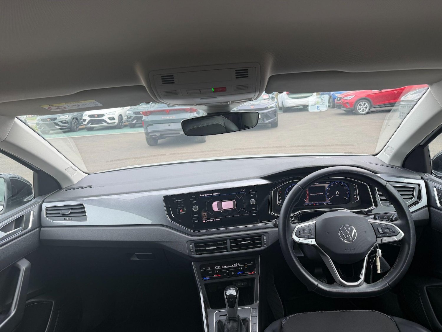 Used Volkswagen Taigo 2023 for sale - 77769000: Photo 12