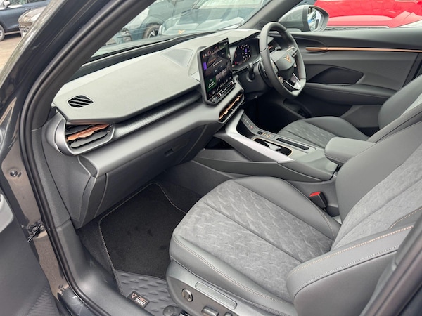 Used Cupra Terramar 2025 for sale - 76270947: Photo 18