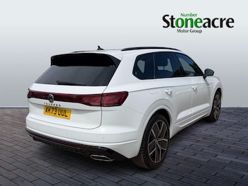 Used Volkswagen Touareg 2024 for sale - 78892204: Photo
