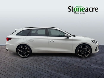 Used Cupra Leon 2025 for sale - 76246569: Photo 2
