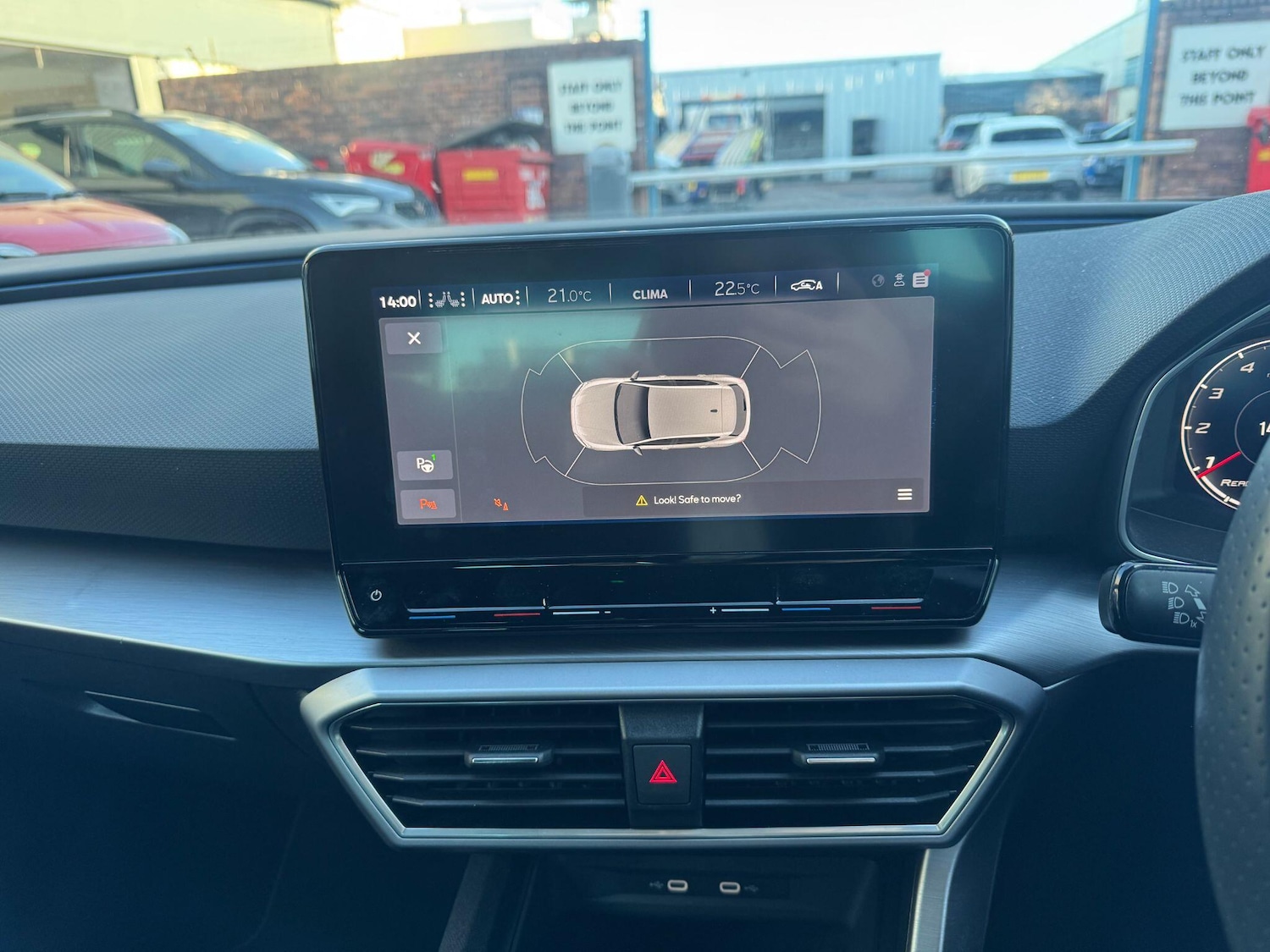 Used SEAT Leon 2023 for sale - 76765995: Photo 12