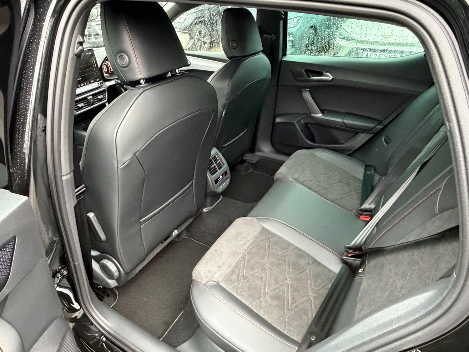 Used SEAT Leon 2025 for sale - 77738028: Photo 15