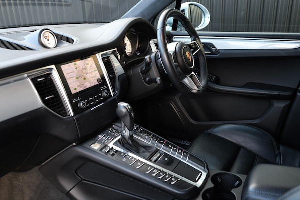 Used Porsche Macan 2016 for sale - 76074853: Photo 10