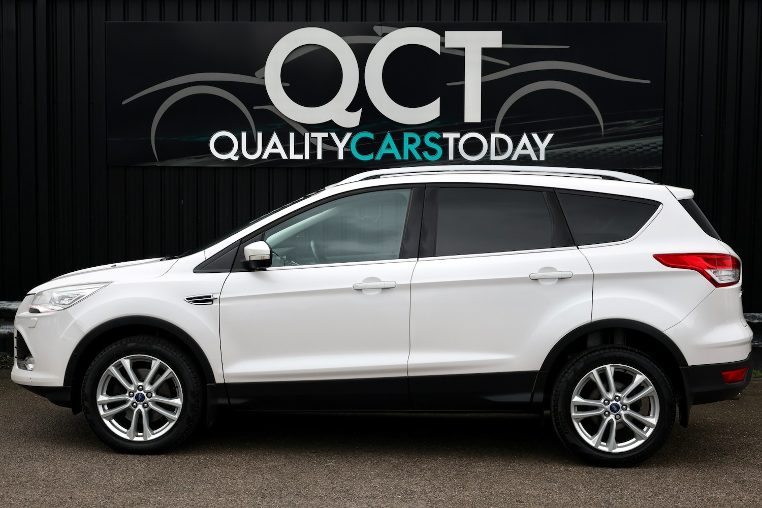 Used Ford Kuga 2014 for sale - 77391990: Photo 2