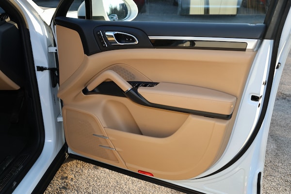 Used Porsche Cayenne 2014 for sale - 74071967: Photo 14