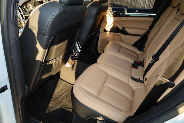 Used Porsche Cayenne 2014 for sale - 74071967: Photo 24