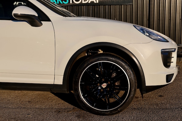 Used Porsche Cayenne 2014 for sale - 74071967: Photo 33