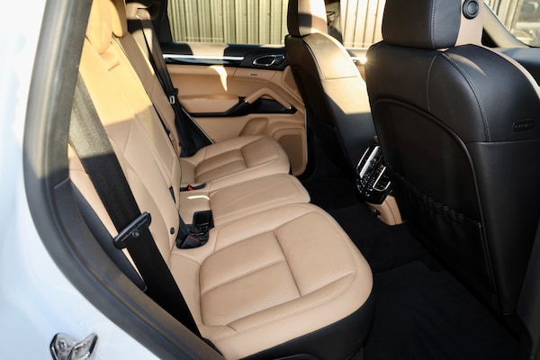 Used Porsche Cayenne 2014 for sale - 74071967: Photo 7