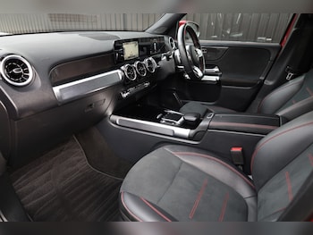 Used Mercedes-Benz GLB 2022 for sale - 76205321: Photo