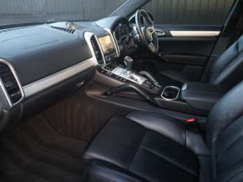 Used Porsche Cayenne 2015 for sale - 72370843: Photo