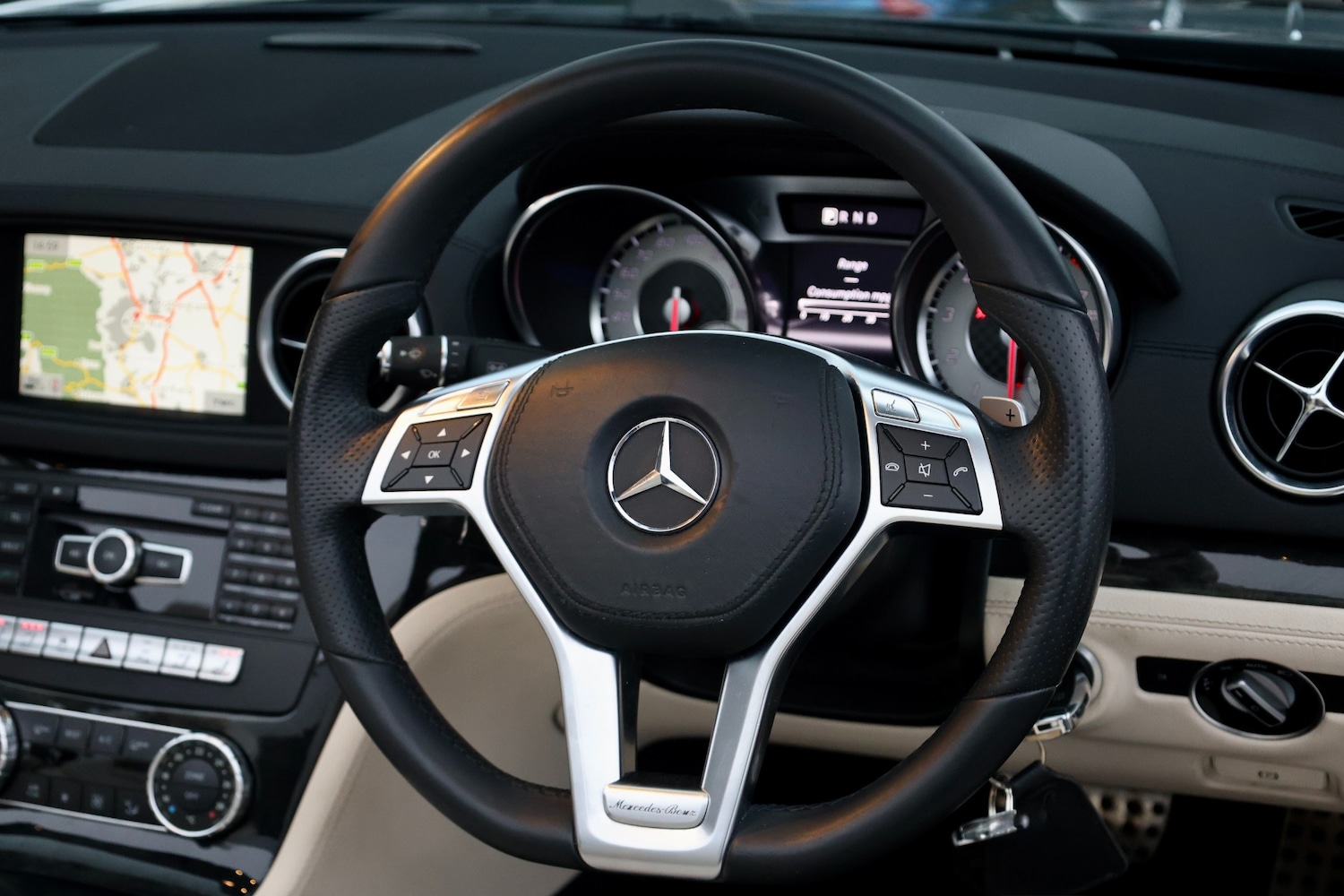 Used Mercedes-Benz SL 2013 for sale - 77401731: Photo 19