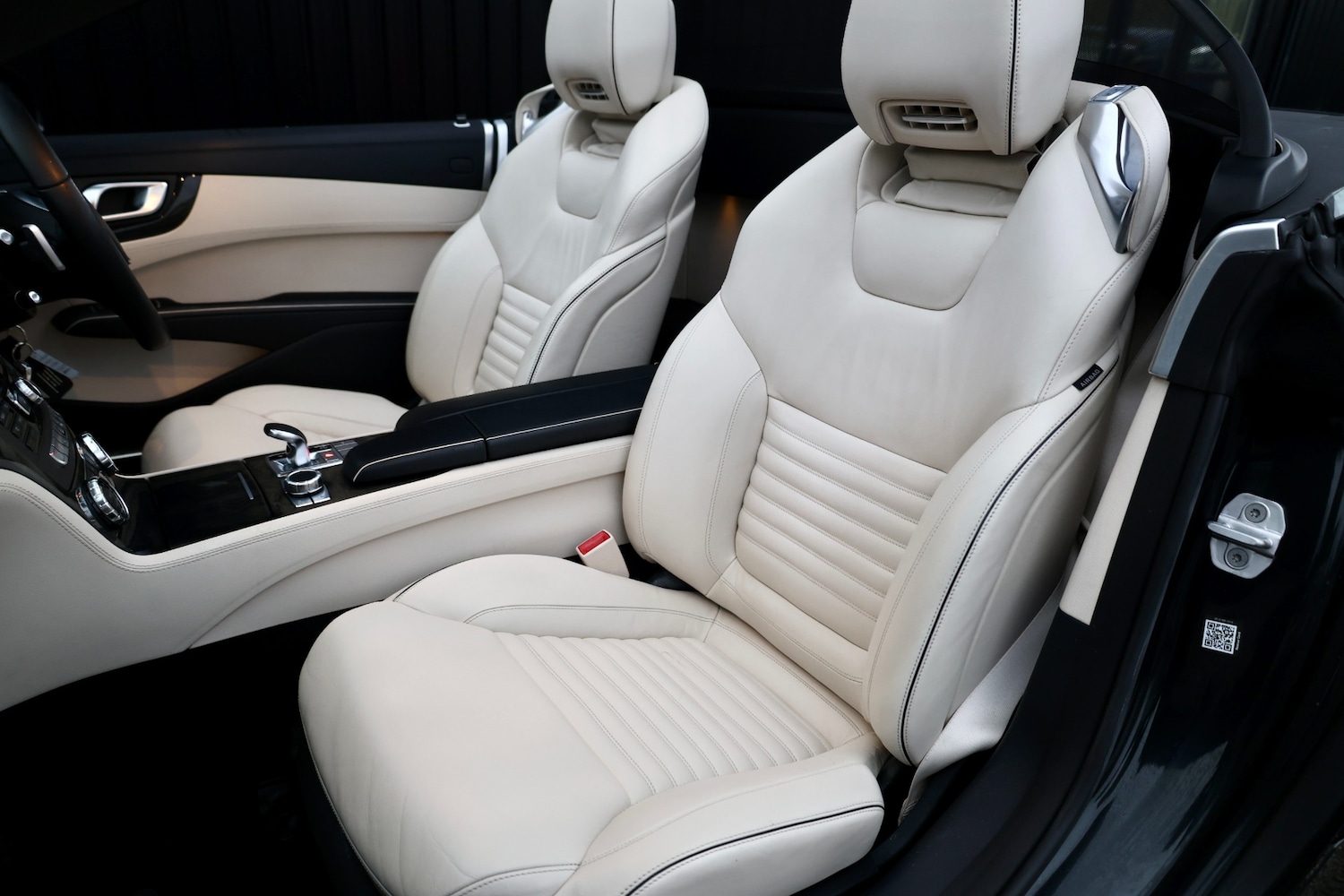 Used Mercedes-Benz SL 2013 for sale - 77401731: Photo 30