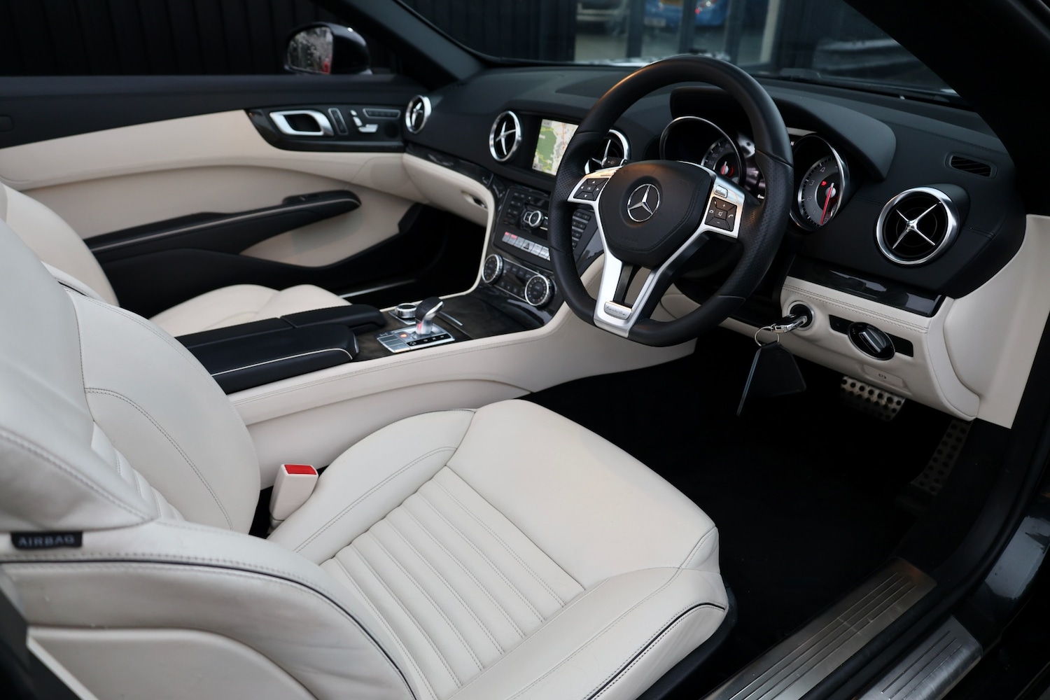 Used Mercedes-Benz SL 2013 for sale - 77401731: Photo 7