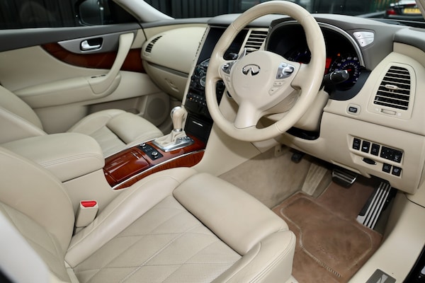 Used Infiniti FX 2012 for sale - 76230175: Photo 6