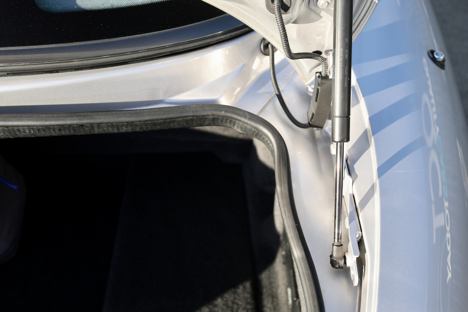 Used Jaguar XK8 2004 for sale - 78118498: Photo 33