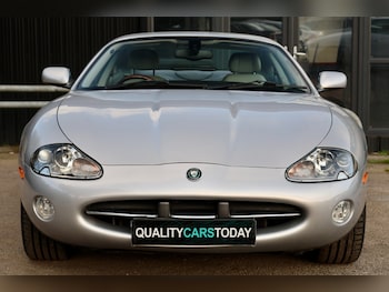 Used Jaguar XK8 2004 for sale - 78118498: Photo