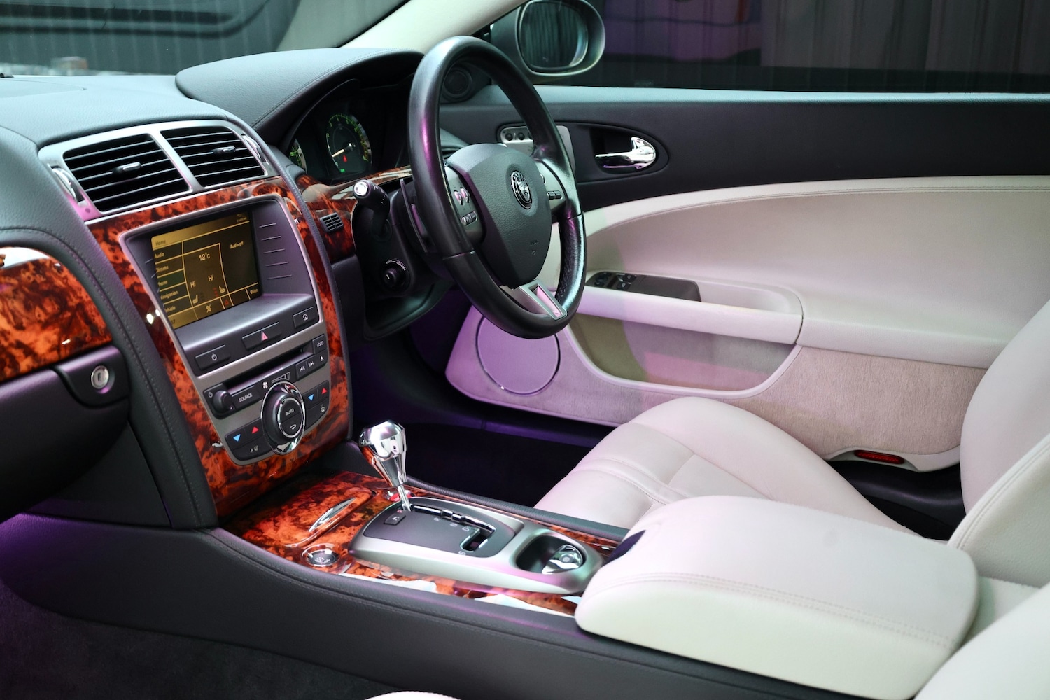 Used Jaguar XK 2007 for sale - 76879754: Photo 10