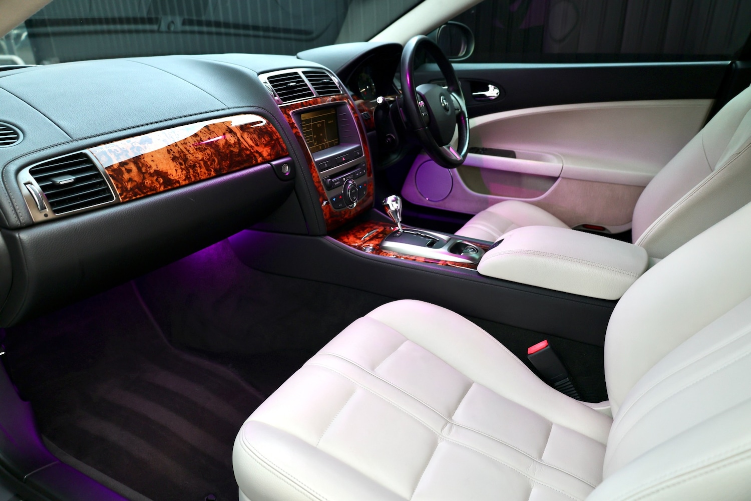 Used Jaguar XK 2007 for sale - 76879754: Photo 3