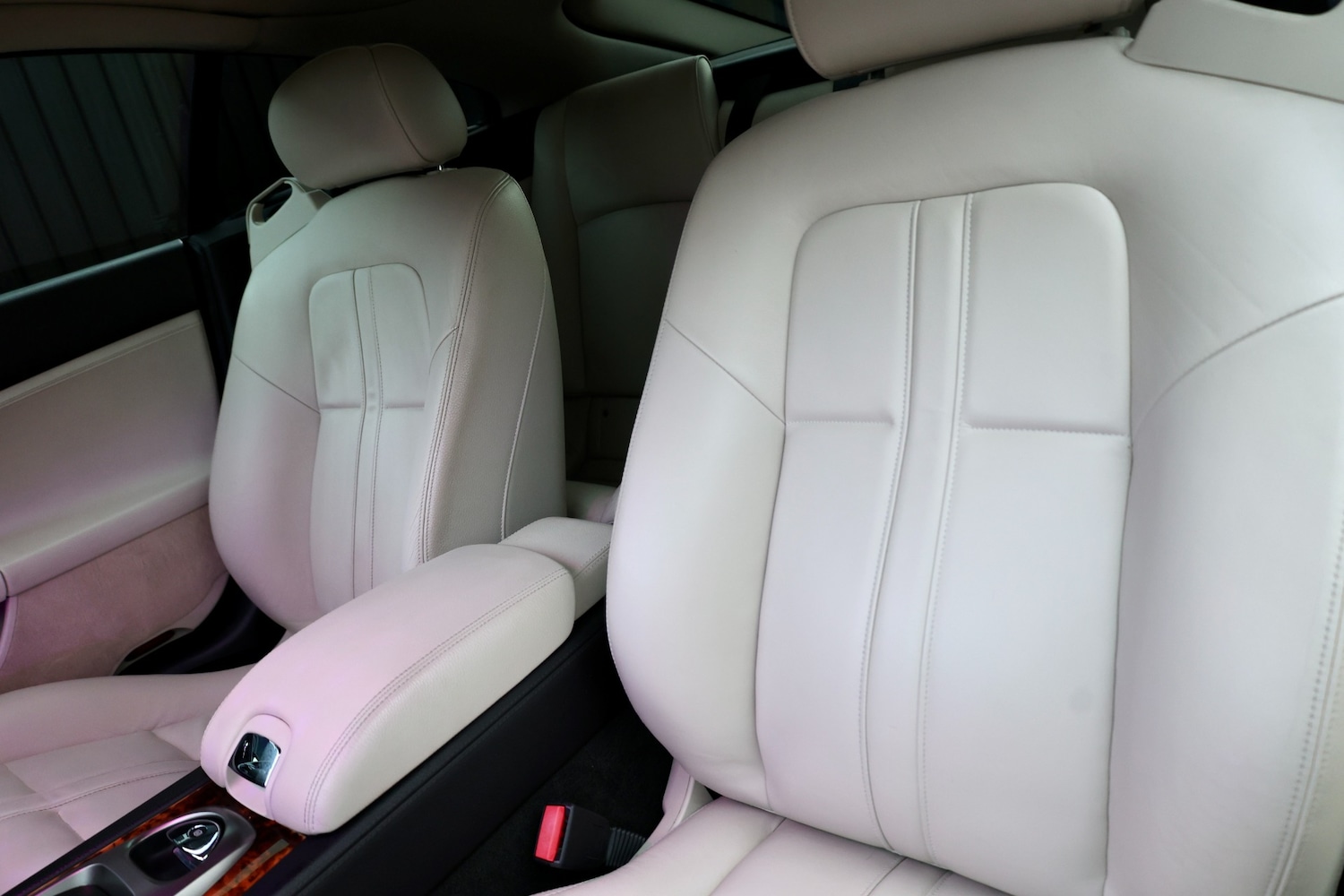 Used Jaguar XK 2007 for sale - 76879754: Photo 35