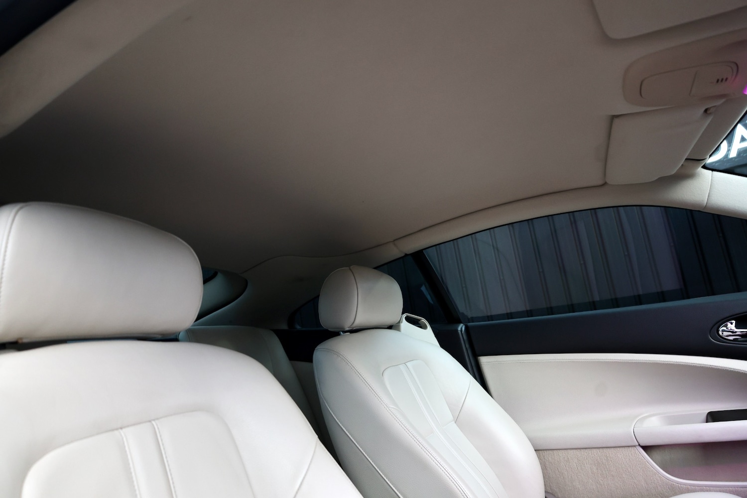 Used Jaguar XK 2007 for sale - 76879754: Photo 9