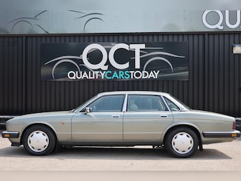 Used Jaguar XJ 1990 for sale - 75034979: Photo