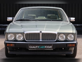 Used Jaguar XJ 1990 for sale - 75034979: Photo