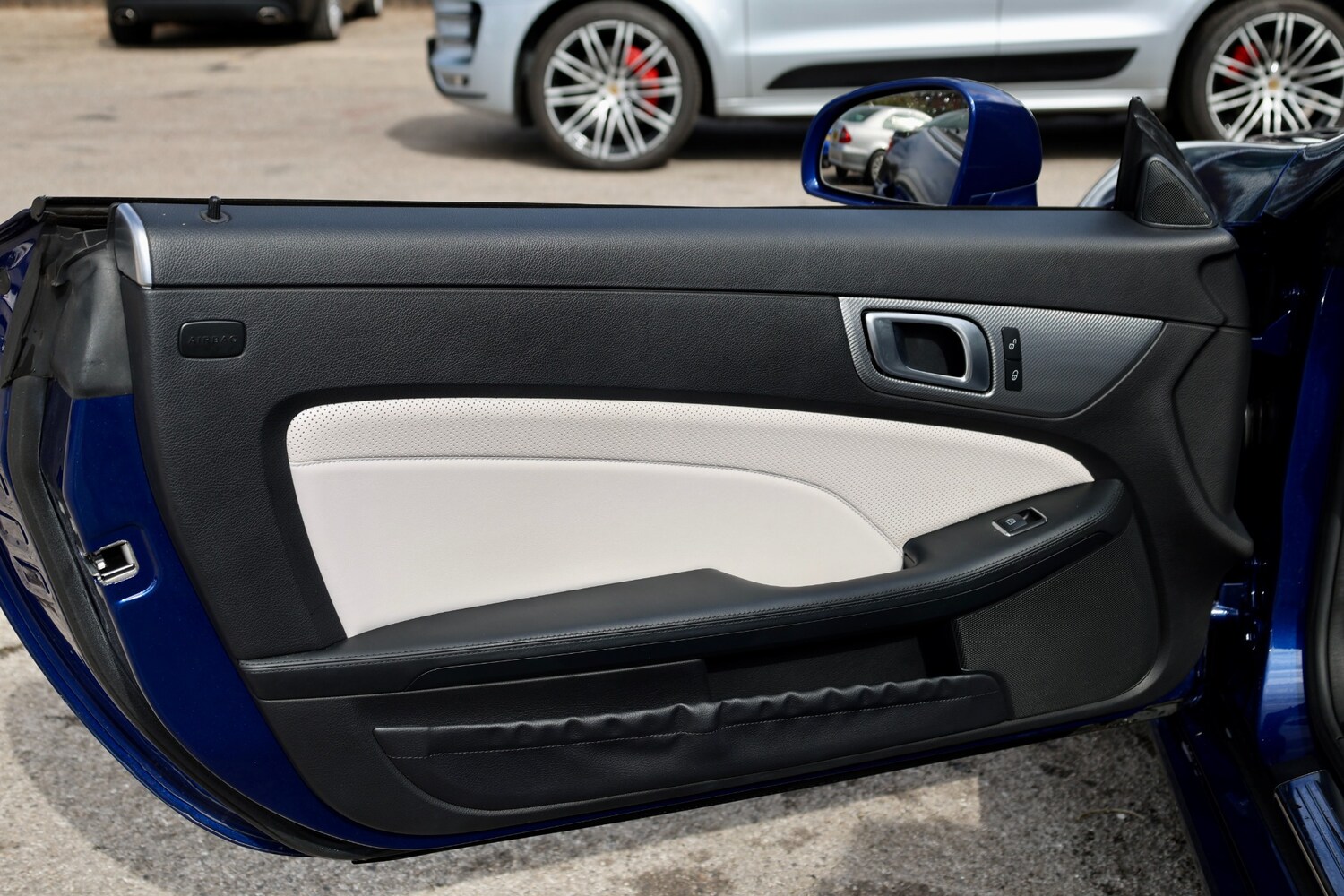 Used Mercedes-Benz SLC 2016 for sale - 76048868: Photo 27