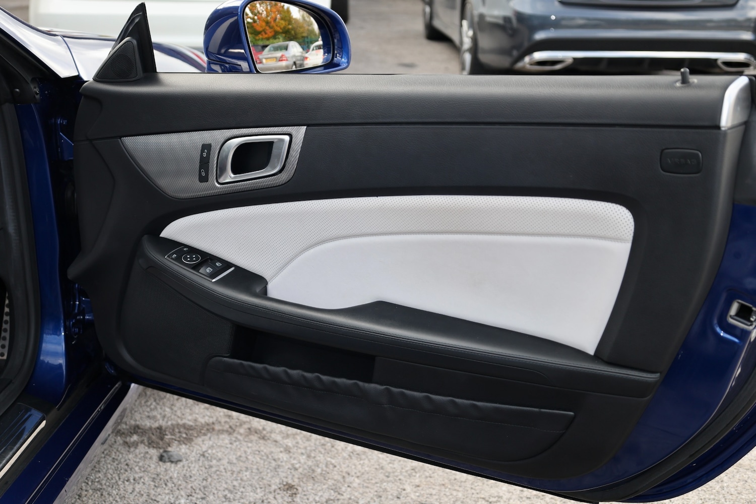 Used Mercedes-Benz SLC 2016 for sale - 76048868: Photo 28