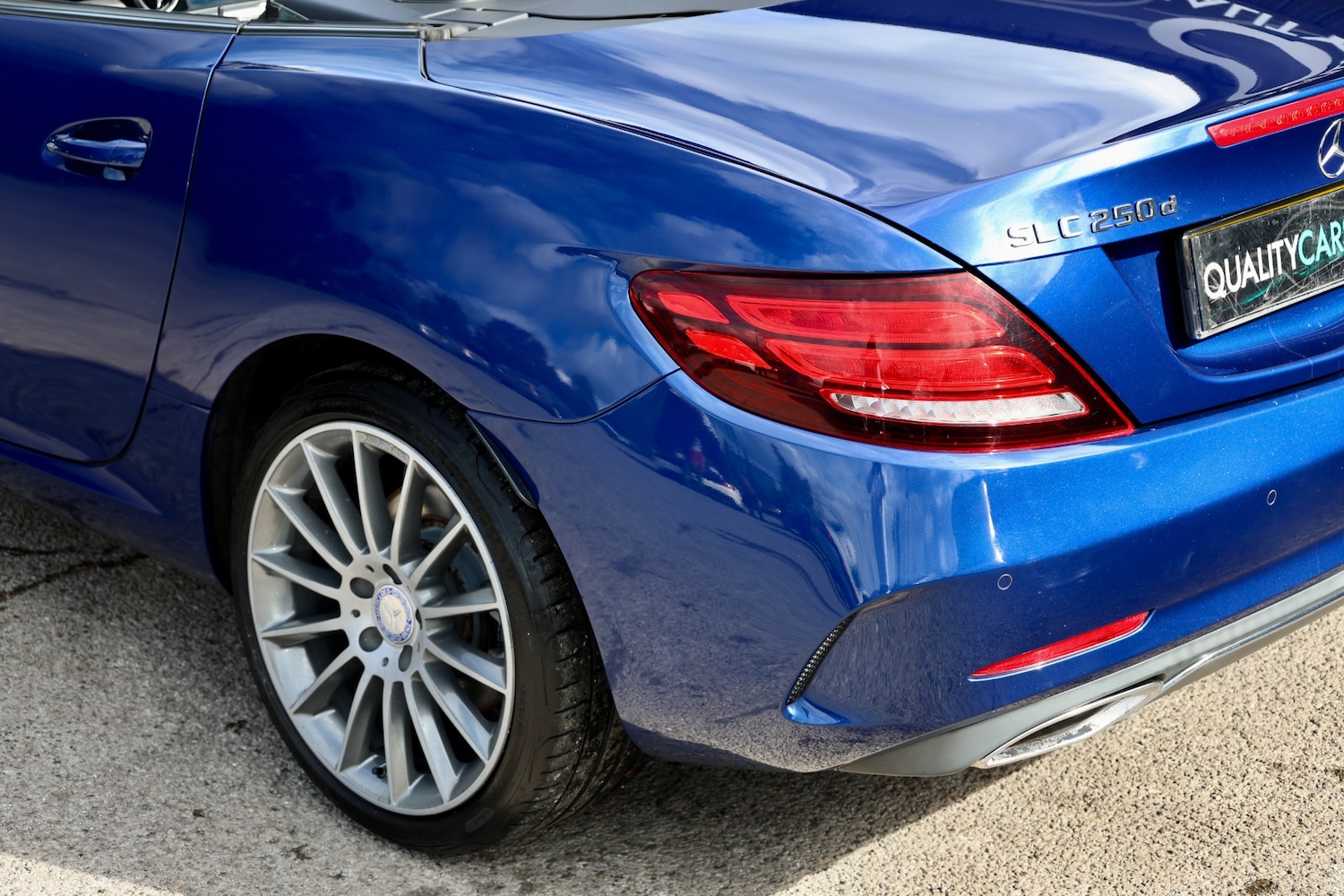 Used Mercedes-Benz SLC 2016 for sale - 76048868: Photo 33