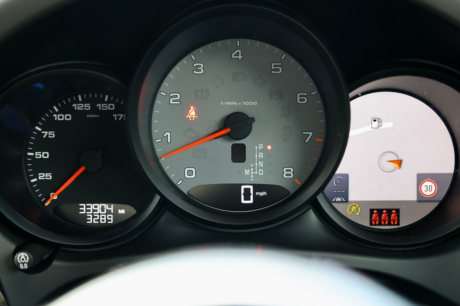 Used Porsche Macan 2021 for sale - 78219485: Photo 16