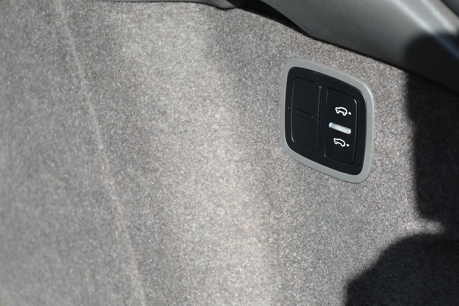 Used Porsche Macan 2021 for sale - 78219485: Photo 43