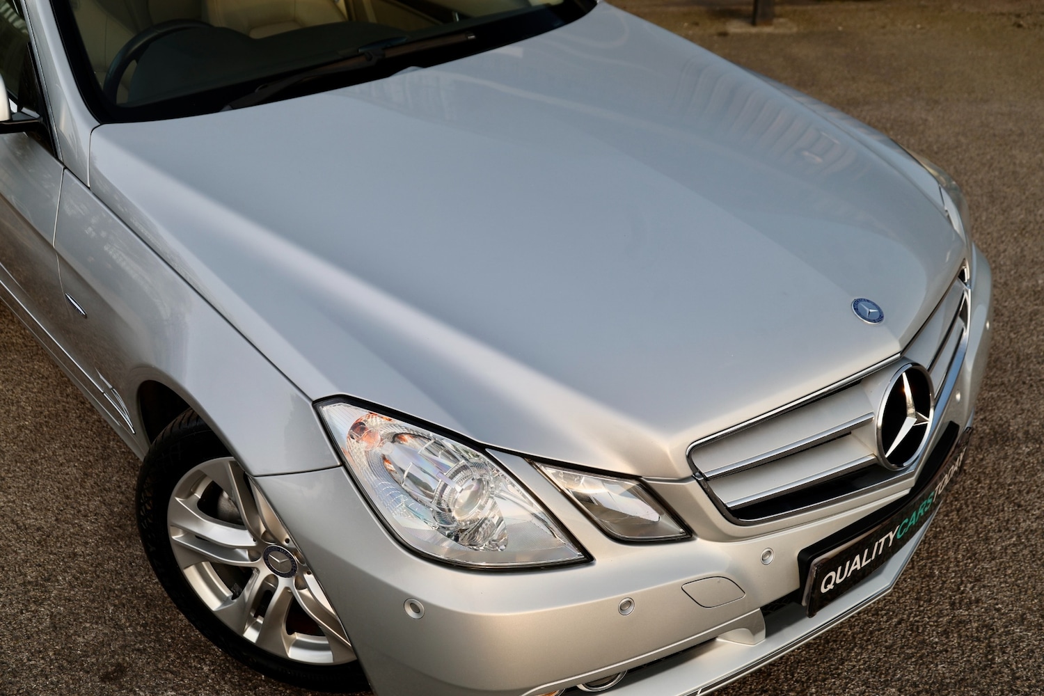 Used Mercedes-Benz E Class 2010 for sale - 77989857: Photo 23