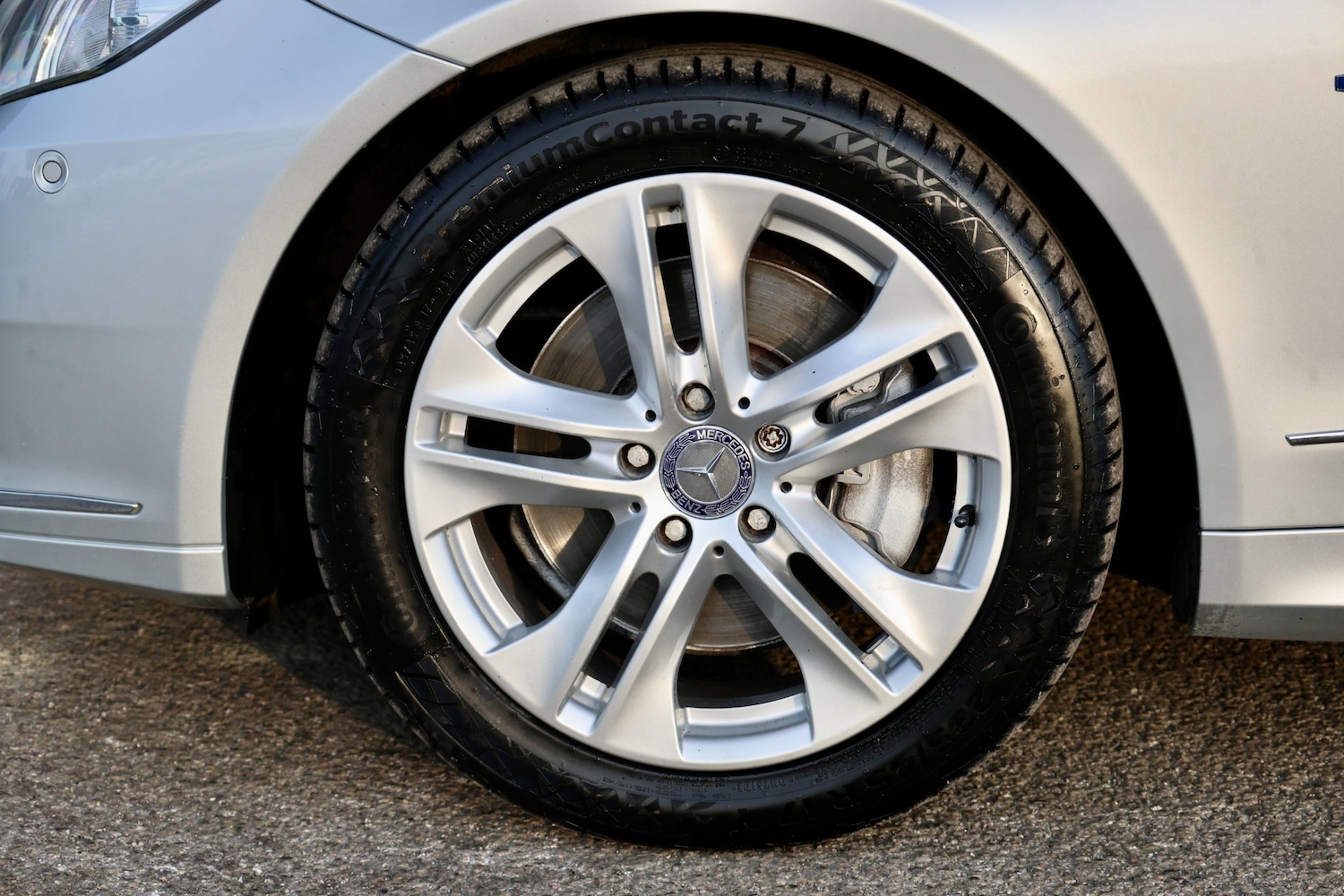 Used Mercedes-Benz E Class 2010 for sale - 77989857: Photo 39