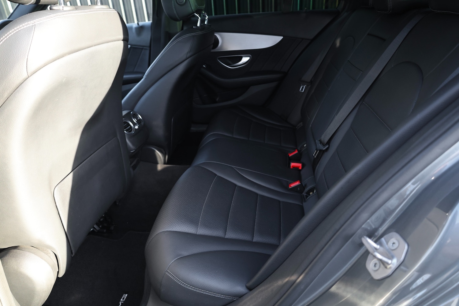 Used Mercedes-Benz C Class 2016 for sale - 77257597: Photo 8