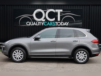 Used Porsche Cayenne 2011 for sale - 75930554: Photo
