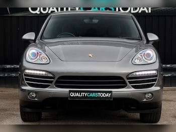 Used Porsche Cayenne 2011 for sale - 75930554: Photo
