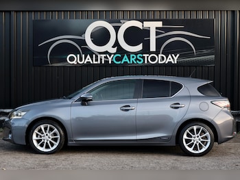 Used Lexus CT 2011 for sale - 76569097: Photo