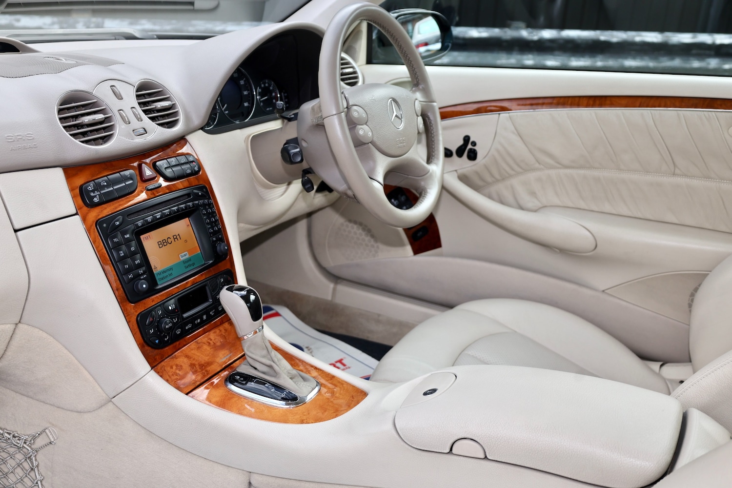 Used Mercedes-Benz CLK 2003 for sale - 76885144: Photo 10