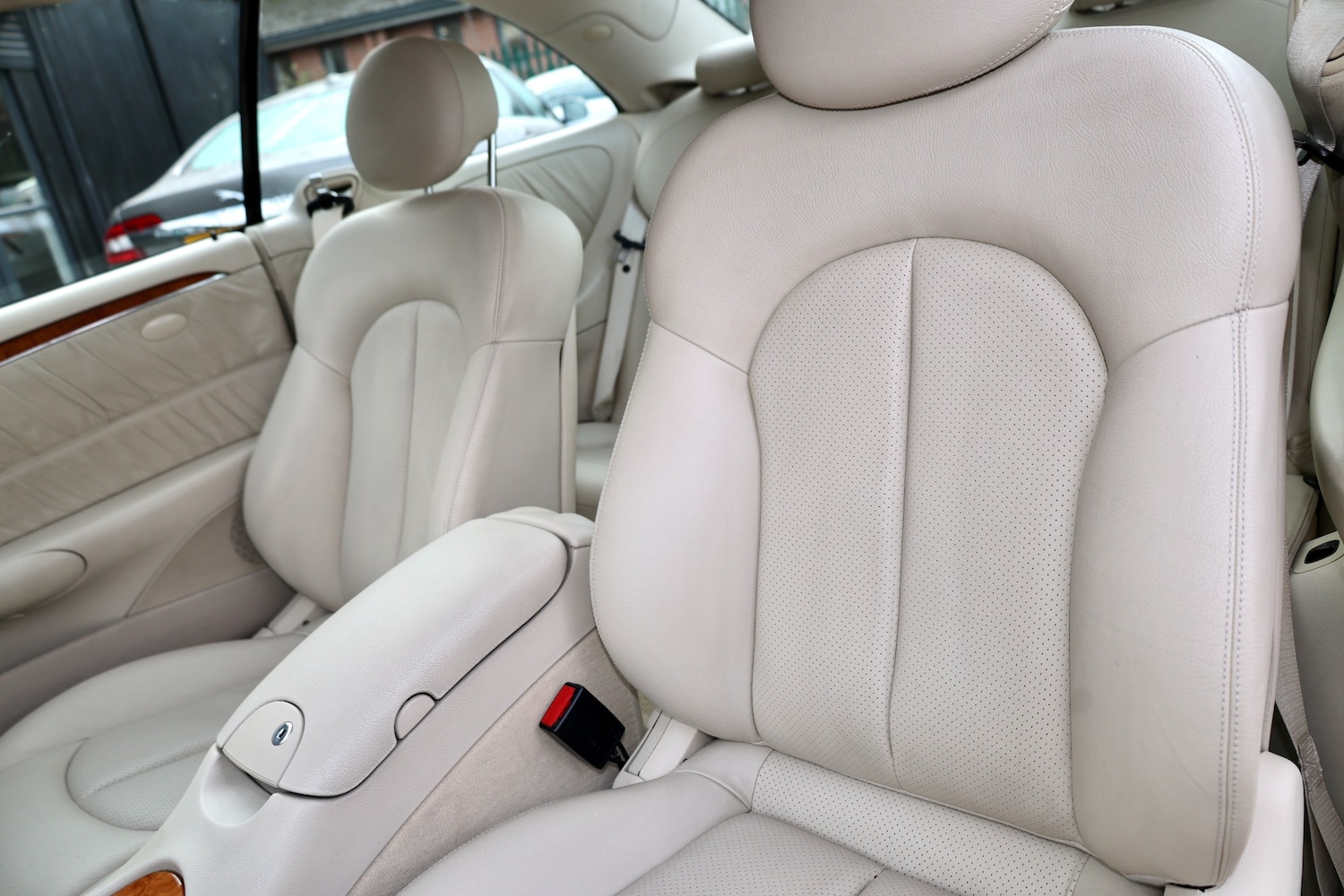 Used Mercedes-Benz CLK 2003 for sale - 76885144: Photo 15